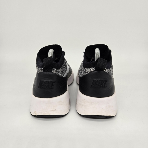 Nike Air Max Thea Ultra Flyknit 'Oreo' Women's Running Shoes Size 8.5 - Picture 4 of 8